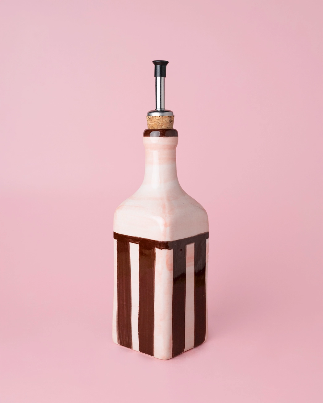 Ceramic Oil Dispenser 475ml - Chocolate – Handmade Oil Dispenser by Alfar Tierra Cocida - Kúbome