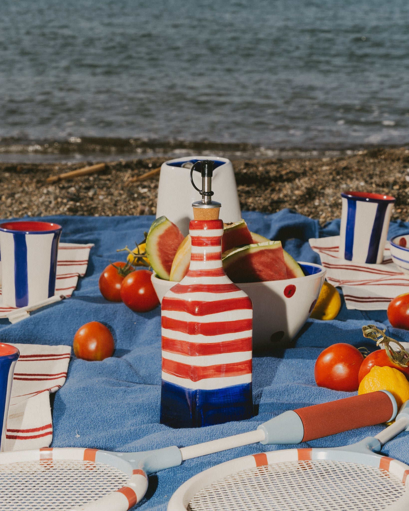 Ceramic Oil Dispenser 475ml - Tomates – Handmade Oil Dispenser by Alfar Tierra Cocida - Kúbome