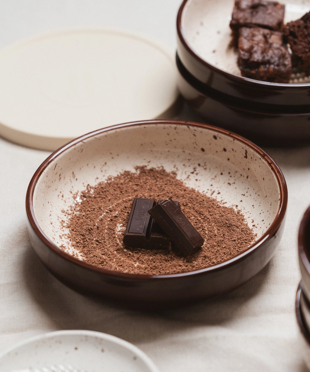 Large Ceramic Grater Plate - Brownie – Handmade Grater by Alfar Tierra Cocida - Kúbome