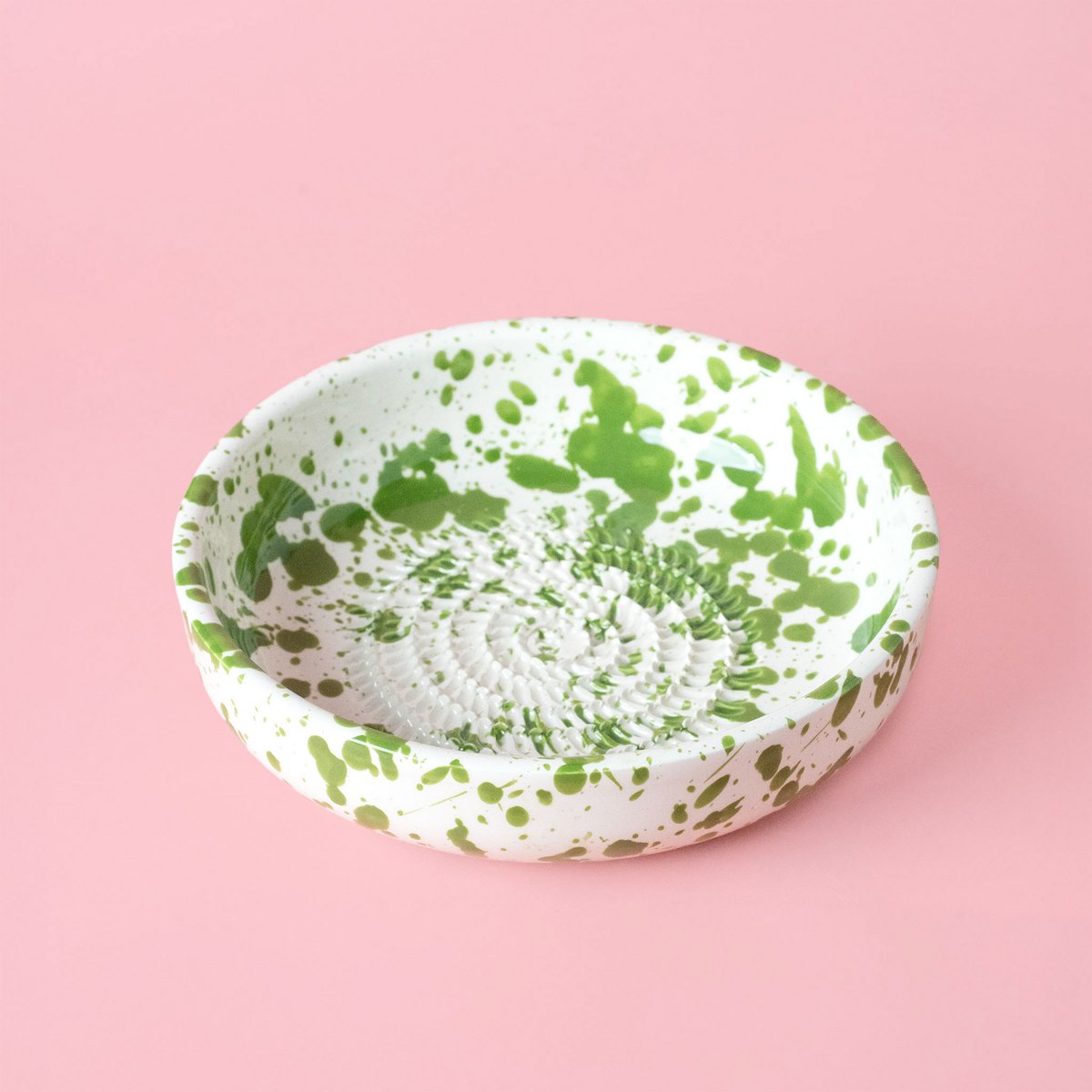 Large Ceramic Grater Plate - Moss – Handmade Grater by Alfar Tierra Cocida - Kúbome
