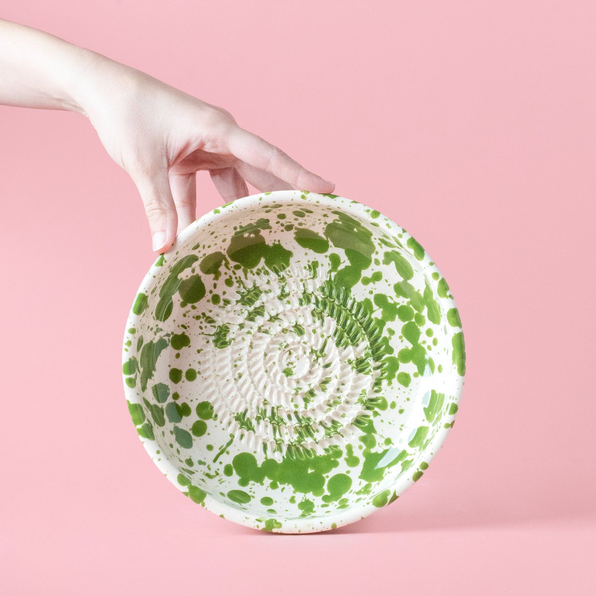 Large Ceramic Grater Plate - Moss – Handmade Grater by Alfar Tierra Cocida - Kúbome