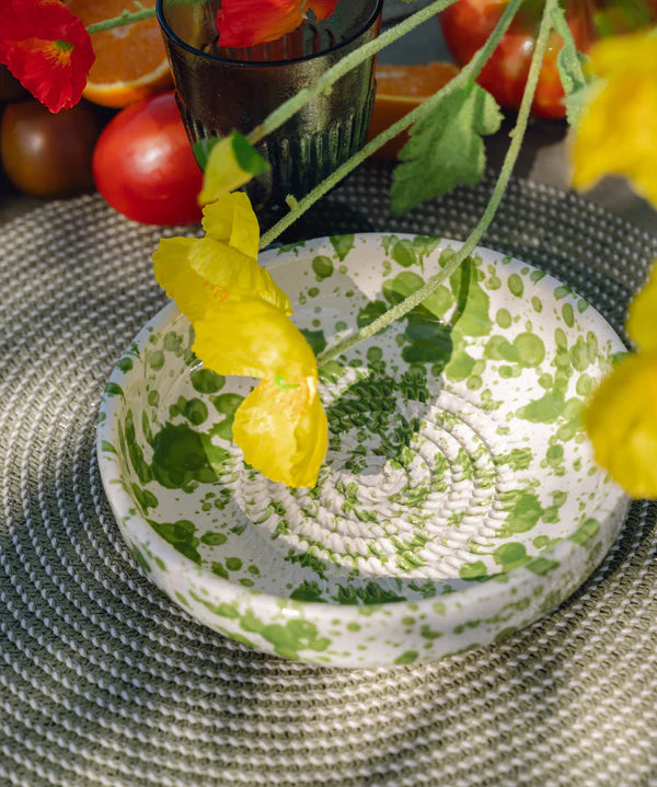 Large Ceramic Grater Plate - Moss – Handmade Grater by Alfar Tierra Cocida - Kúbome