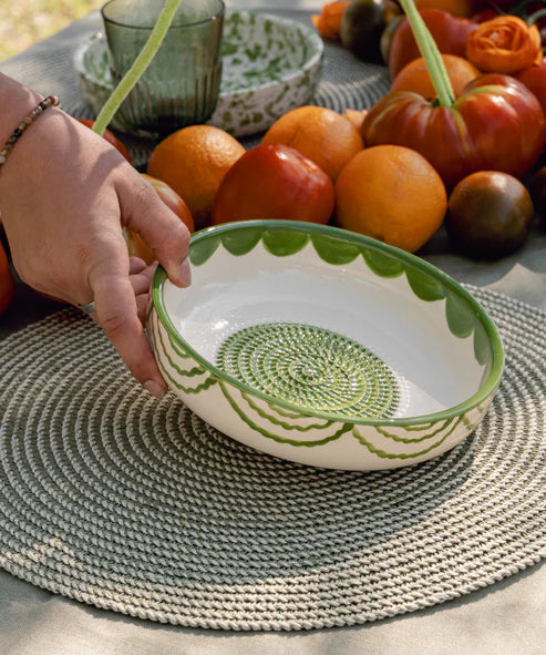 Large Ceramic Grater Plate - Roots – Handmade Grater by Alfar Tierra Cocida - Kúbome
