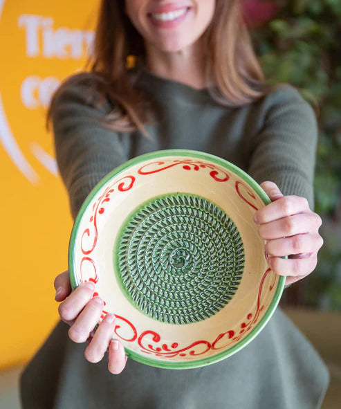 Large Grater Plate - Alhambra – Handmade Grater by Alfar Tierra Cocida - Kúbome