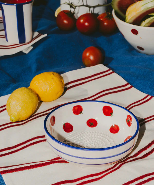 Medium Ceramic Grater Plate - Pomodoro – Handmade Grater by Alfar Tierra Cocida - Kúbome