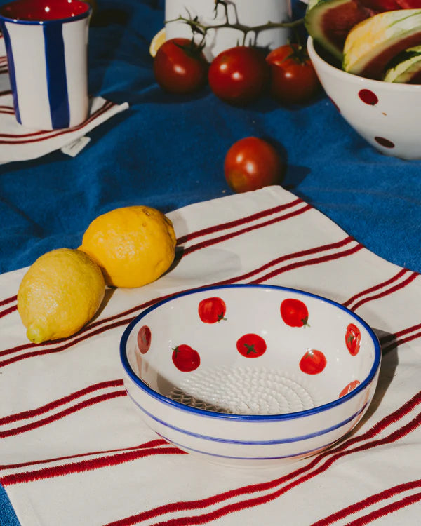 Medium Ceramic Grater Plate - Pomodoro – Handmade Grater by Alfar Tierra Cocida - Kúbome