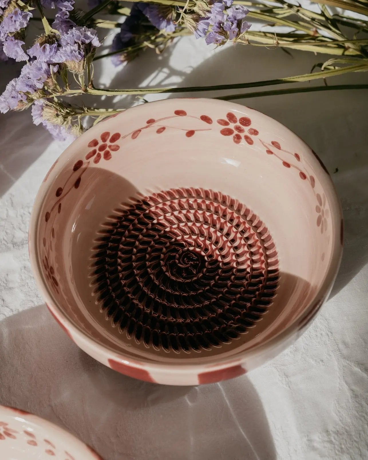 Medium Ceramic Grater Plate - Sakura – Handmade Grater by Alfar Tierra Cocida - Kúbome
