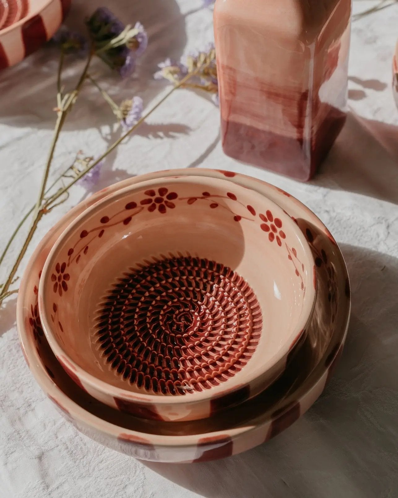 Medium Ceramic Grater Plate - Sakura – Handmade Grater by Alfar Tierra Cocida - Kúbome