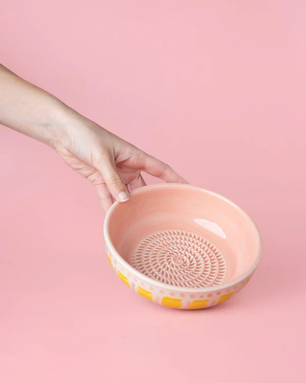Medium Ceramic Grater Plate - Valentina – Handmade Grater by Alfar Tierra Cocida - Kúbome