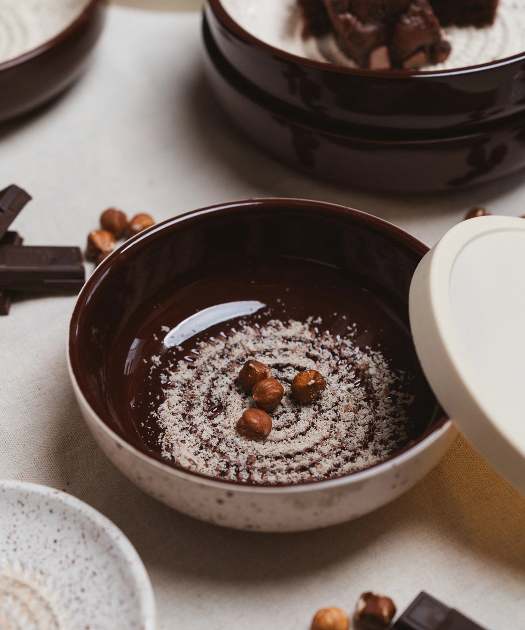 Medium Vintage Pottery Grater Plate - Hazelnut – Handmade Grater by Alfar Tierra Cocida - Kúbome