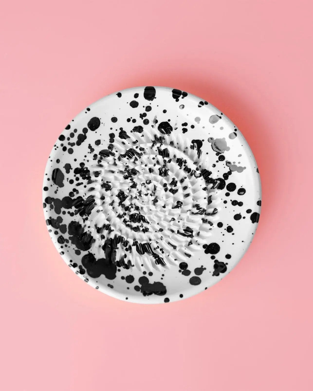 Small Ceramic Grater Plate - Galaxy – Handmade Grater by Alfar Tierra Cocida - Kúbome
