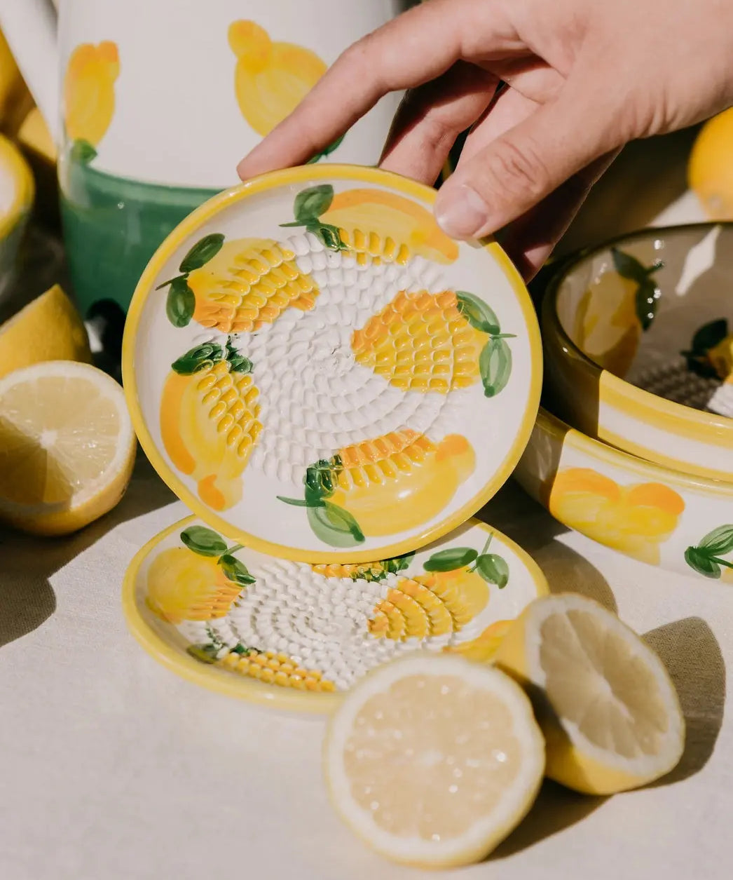 Small Ceramic Grater Plate - Limone – Handmade Grater by Alfar Tierra Cocida - Kúbome