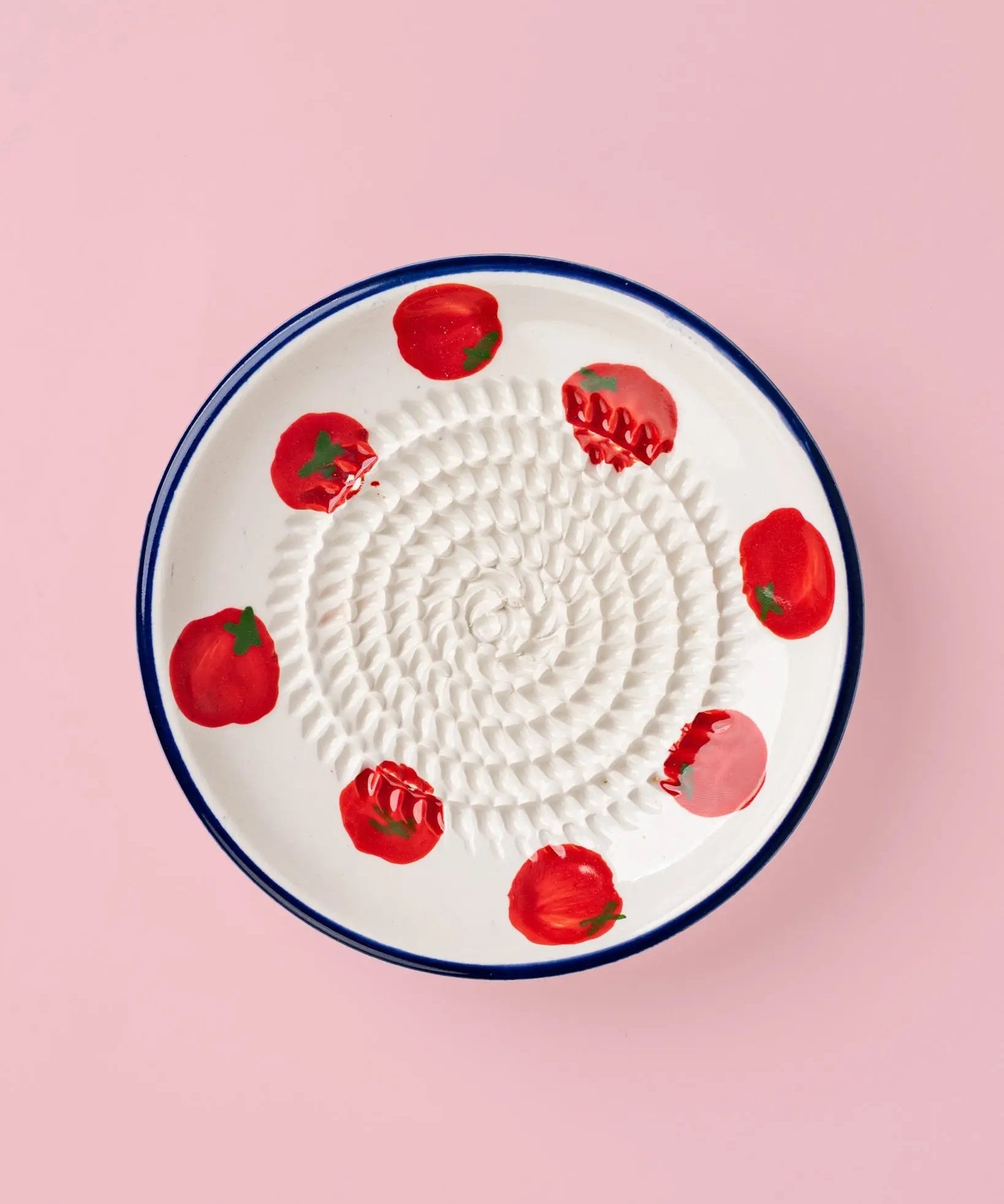 Small Ceramic Grater Plate - Pomodoro – Handmade Grater by Alfar Tierra Cocida - Kúbome