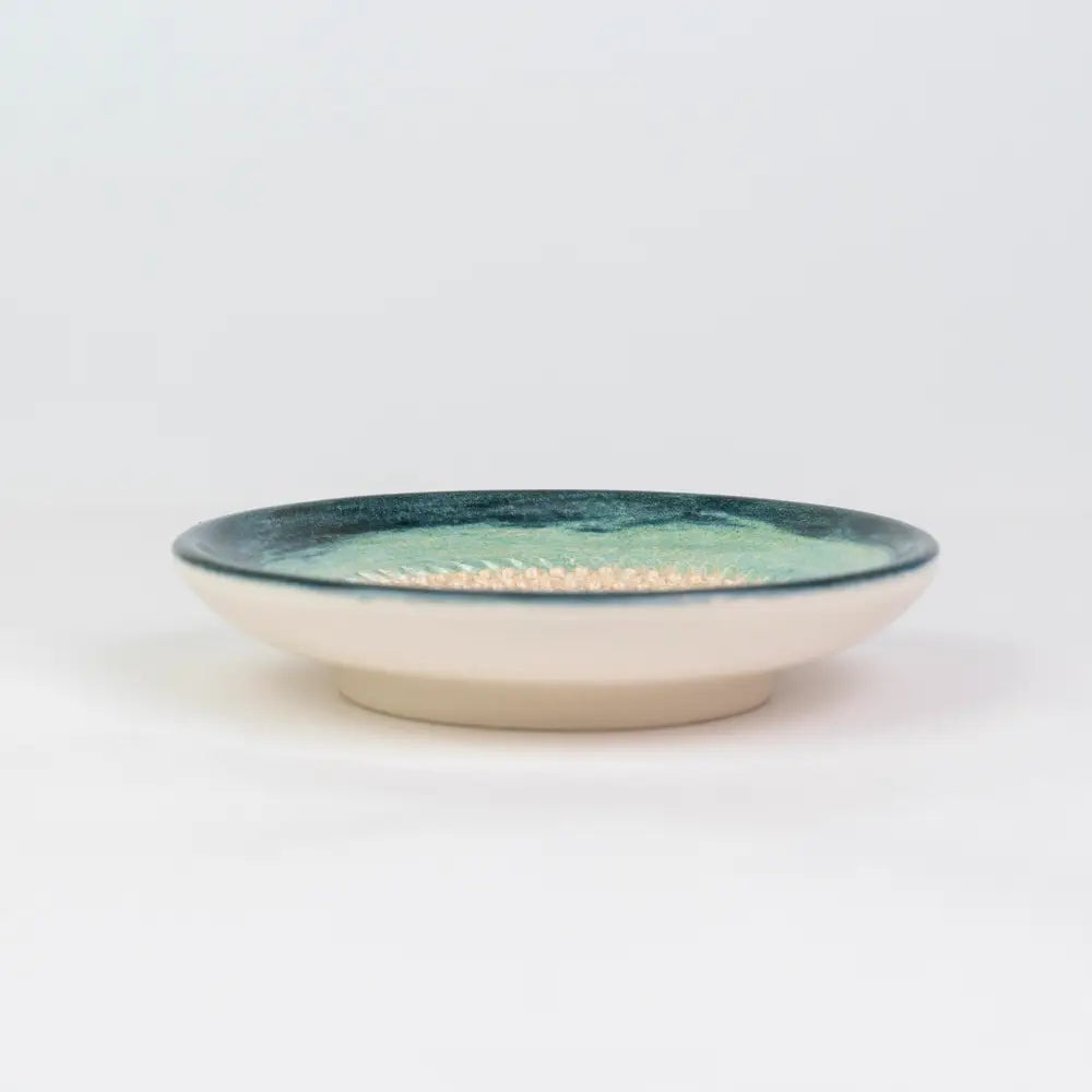 Small Grater Ceramic Dish - Brisa – Handmade Grater by Alfar Tierra Cocida - Kúbome