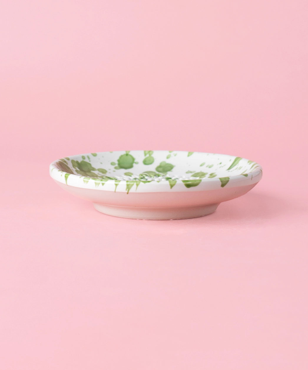Small Grater Ceramic Dish - Musgo – Handmade Grater by Alfar Tierra Cocida - Kúbome