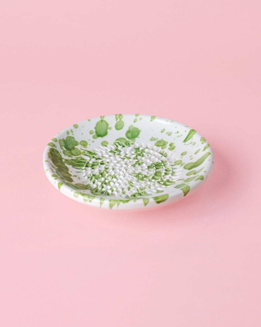 Small Grater Ceramic Dish - Musgo – Handmade Grater by Alfar Tierra Cocida - Kúbome