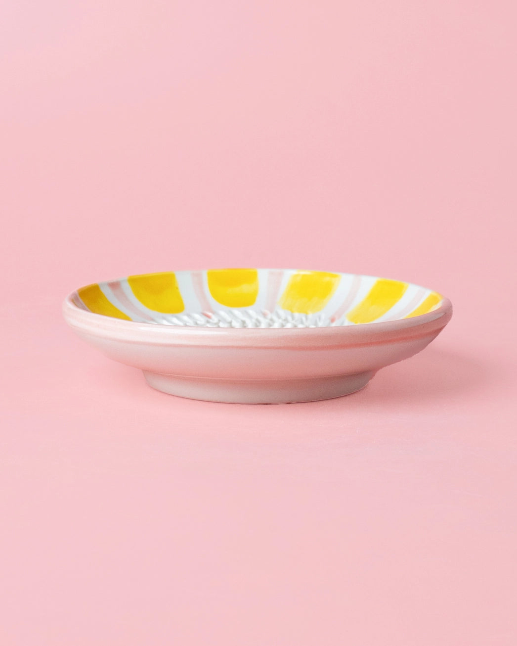 Small Grater Ceramic Dish - Valentina – Handmade Grater by Alfar Tierra Cocida - Kúbome