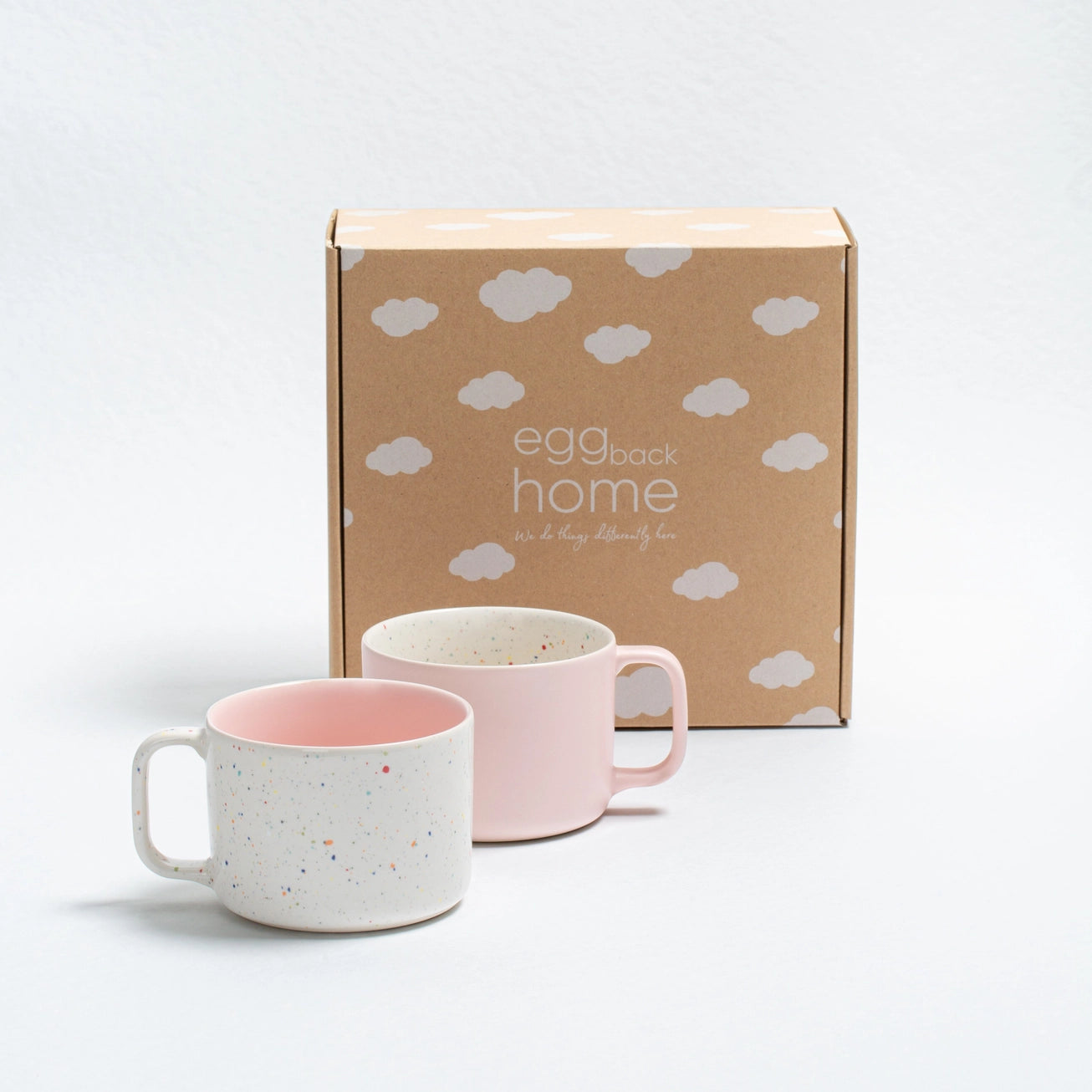 Breeze Party Out Stoneware Mug 450ml – Handmade  by Egg Back Home - Kúbome