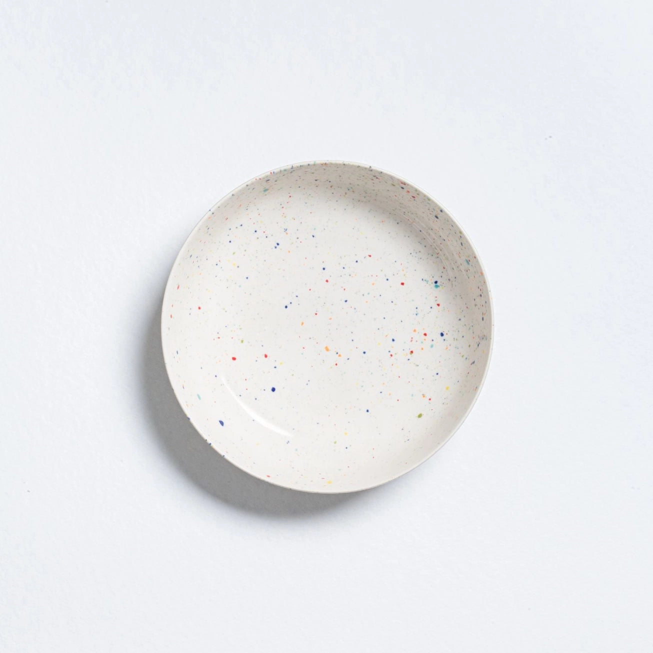 Breeze Party in Stoneware Pasta Plate 21cm – Handmade Pasta Plate by Egg Back Home - Kúbome