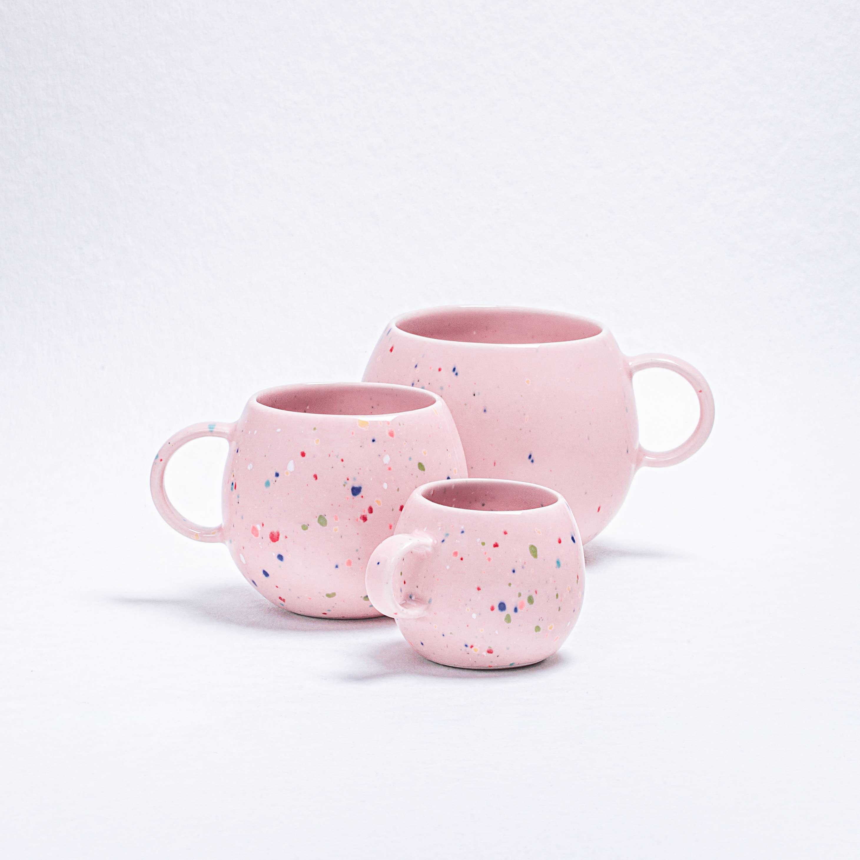 *New* Party Ball Mug 500ml – Handmade Mugs by Egg Back Home - Kúbome