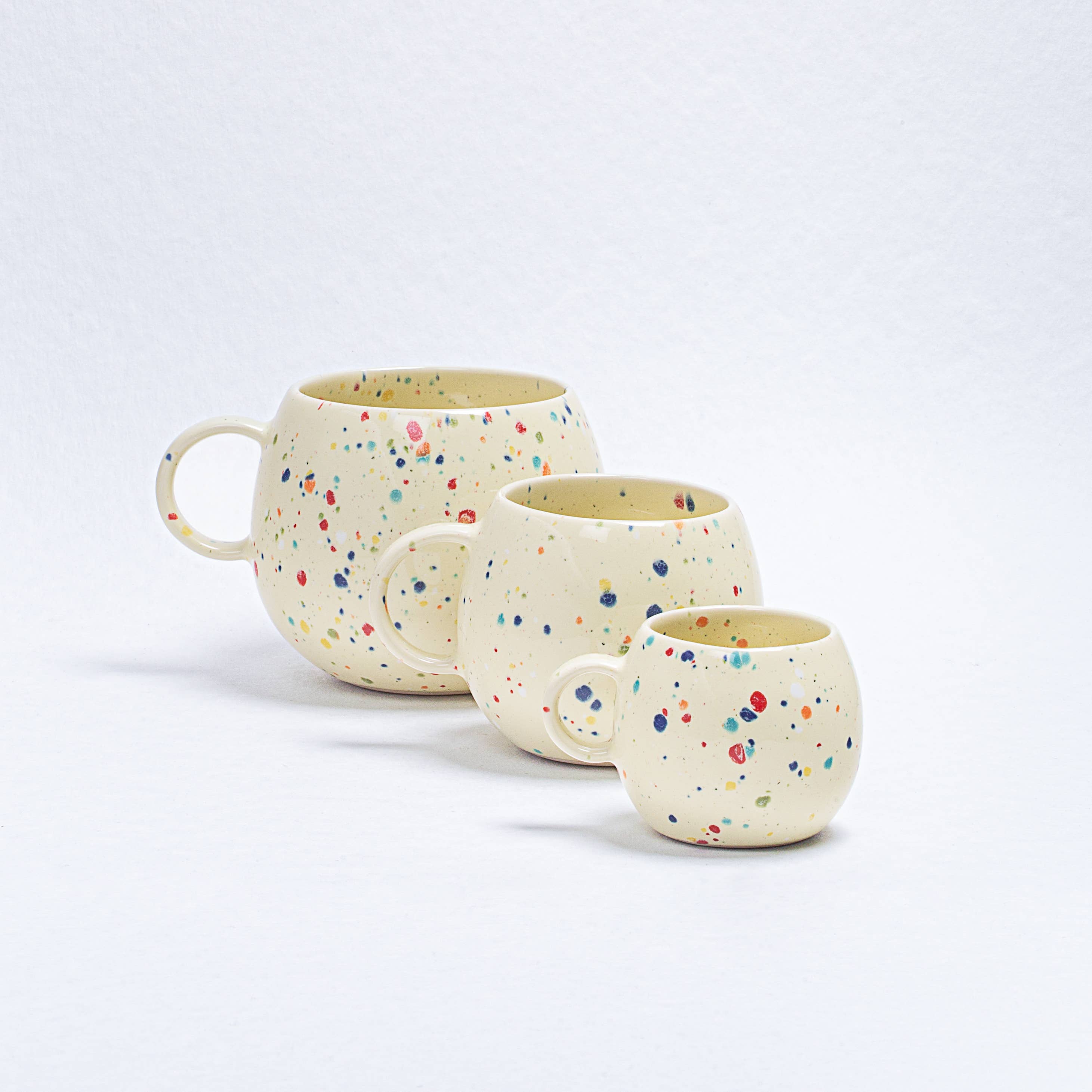 *New* Party Ball Mug 500ml – Handmade Mugs by Egg Back Home - Kúbome