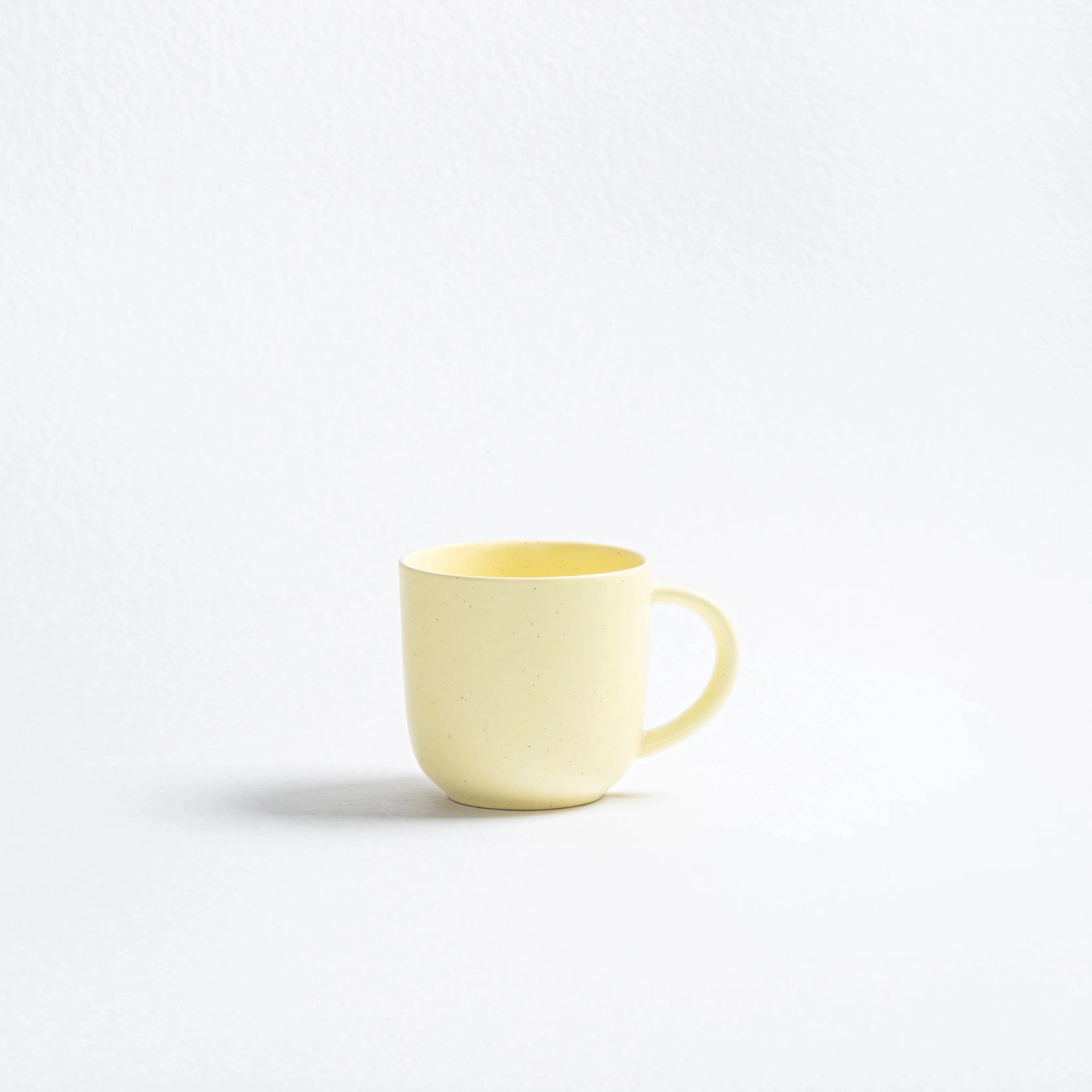Pastel Color Mug Yellow – Handmade Mugs by Egg Back Home - Kúbome