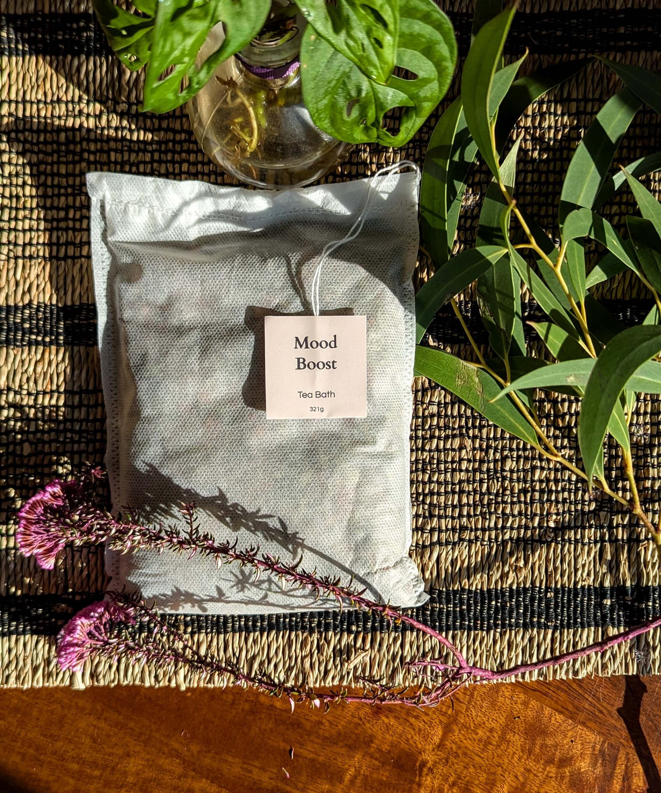 Tea Bath - Mood Boost Bath Soak – Handmade Wellness by Kúbome - Kúbome