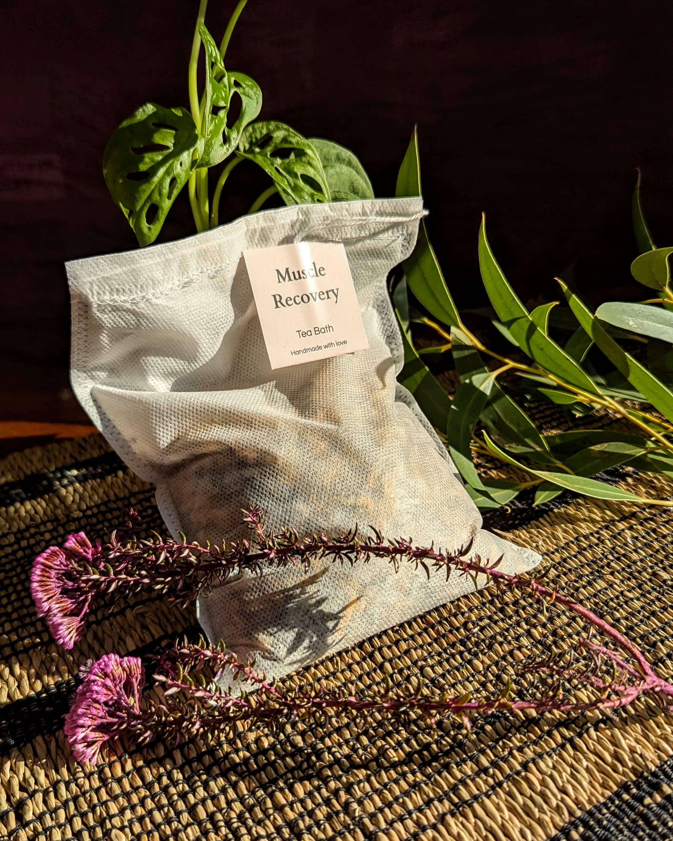 Tea Bath - Muscle Recovery Bath Soak – Handmade Wellness by Kúbome - Kúbome