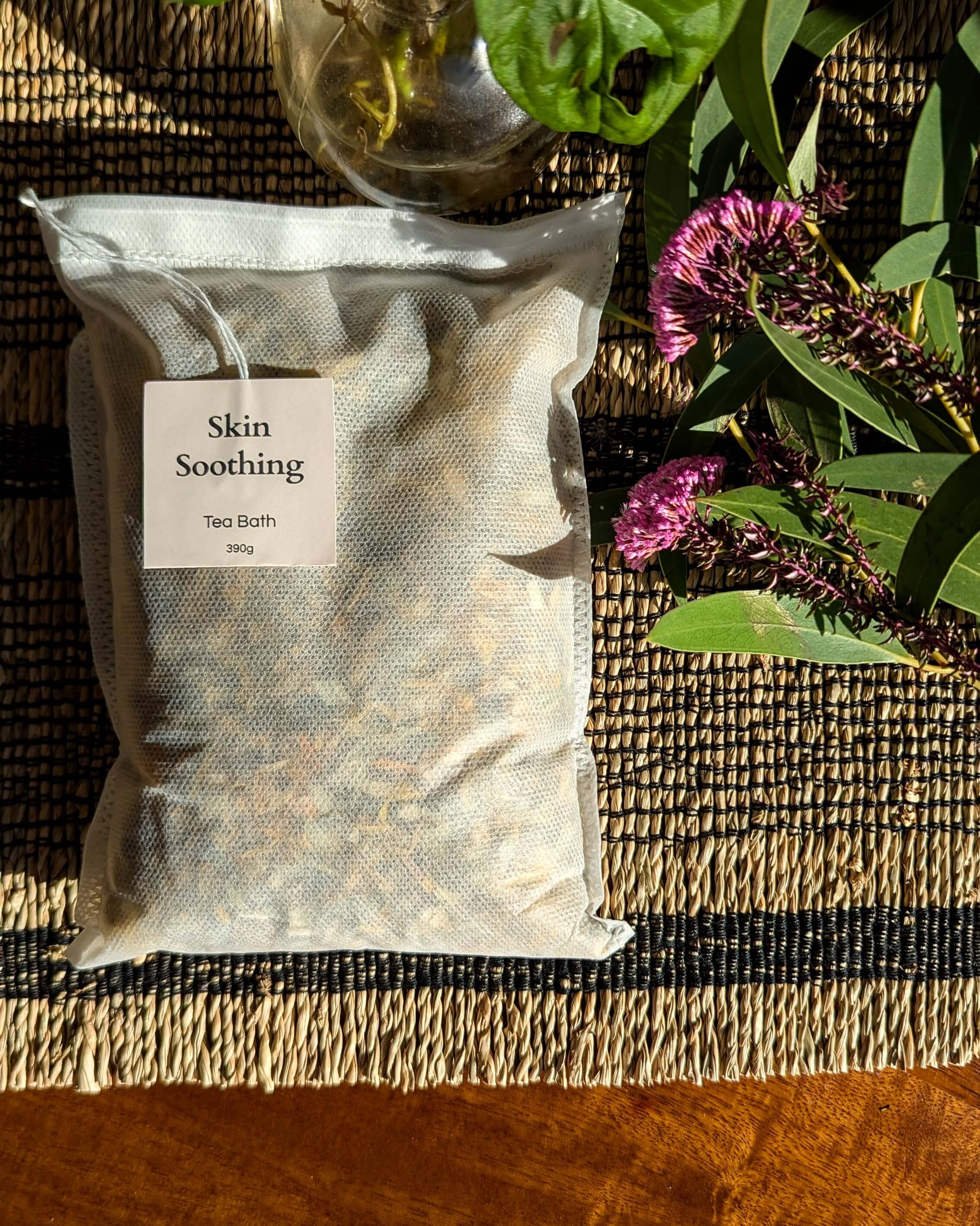 Tea Bath - Skin-Soothing Bath Soak – Handmade Wellness by Kúbome - Kúbome